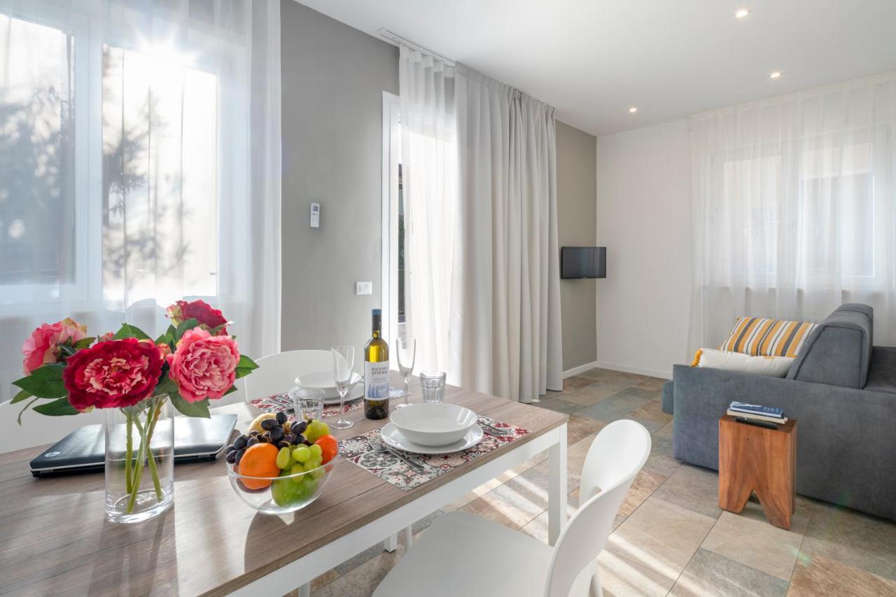 Residenza Ai Ferrari Apartman Riva del Garda Kültér fotó