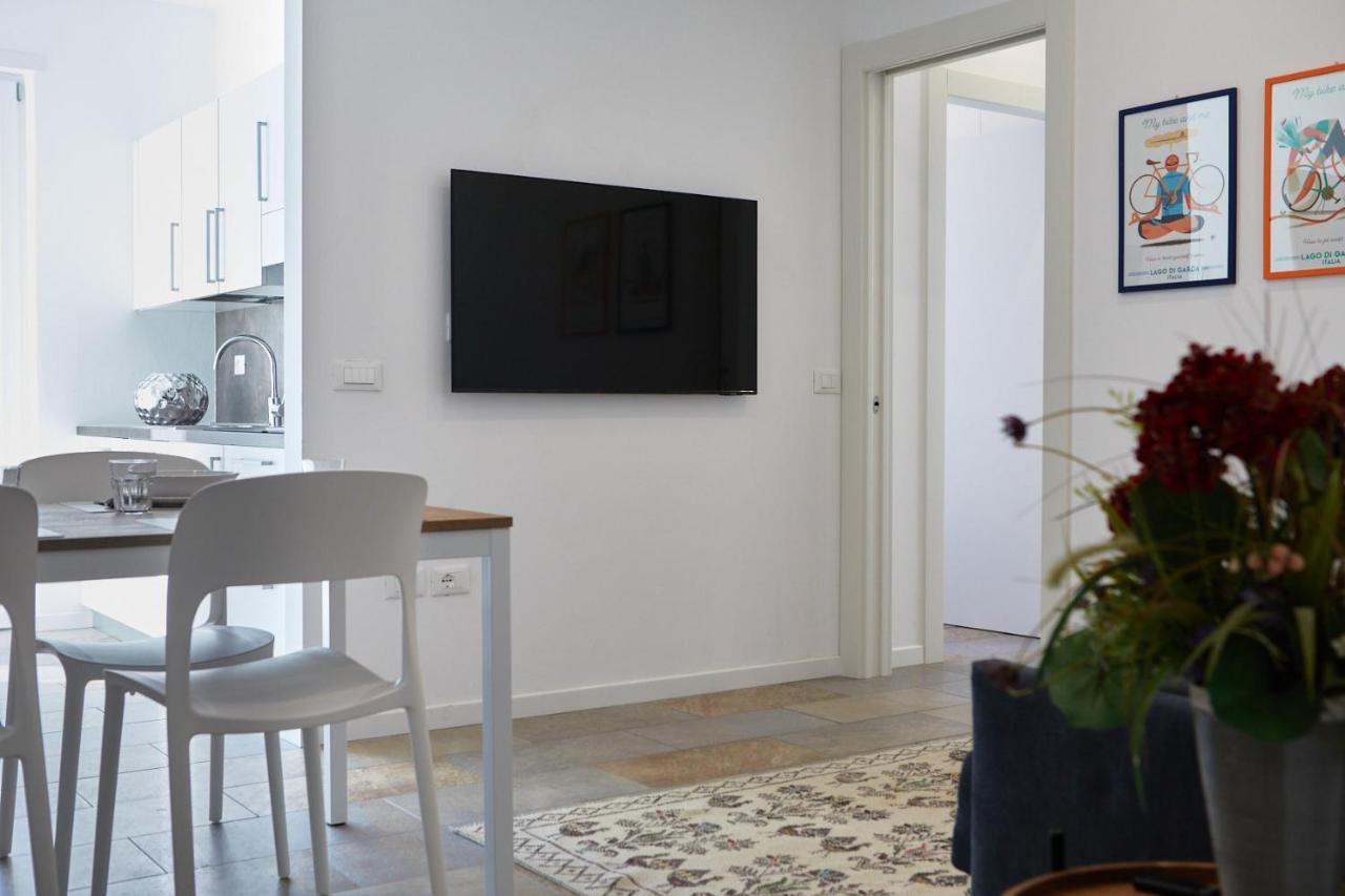 Residenza Ai Ferrari Apartman Riva del Garda Kültér fotó