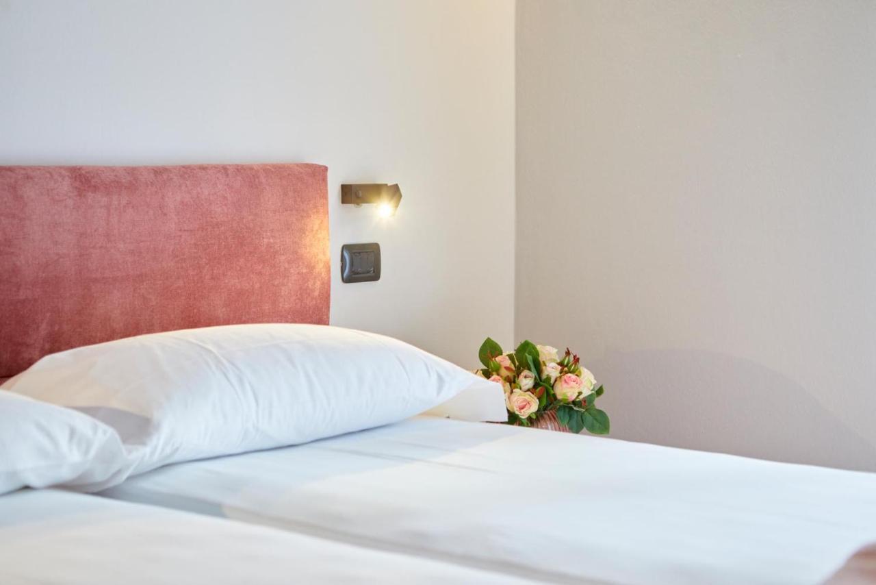 Residenza Ai Ferrari Apartman Riva del Garda Kültér fotó